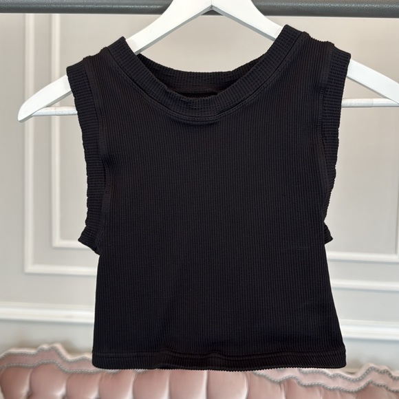 FREE PEOPLE HAPPINESS RUN MUSCLES TOP SIZE M/L - Picture 12 of 15